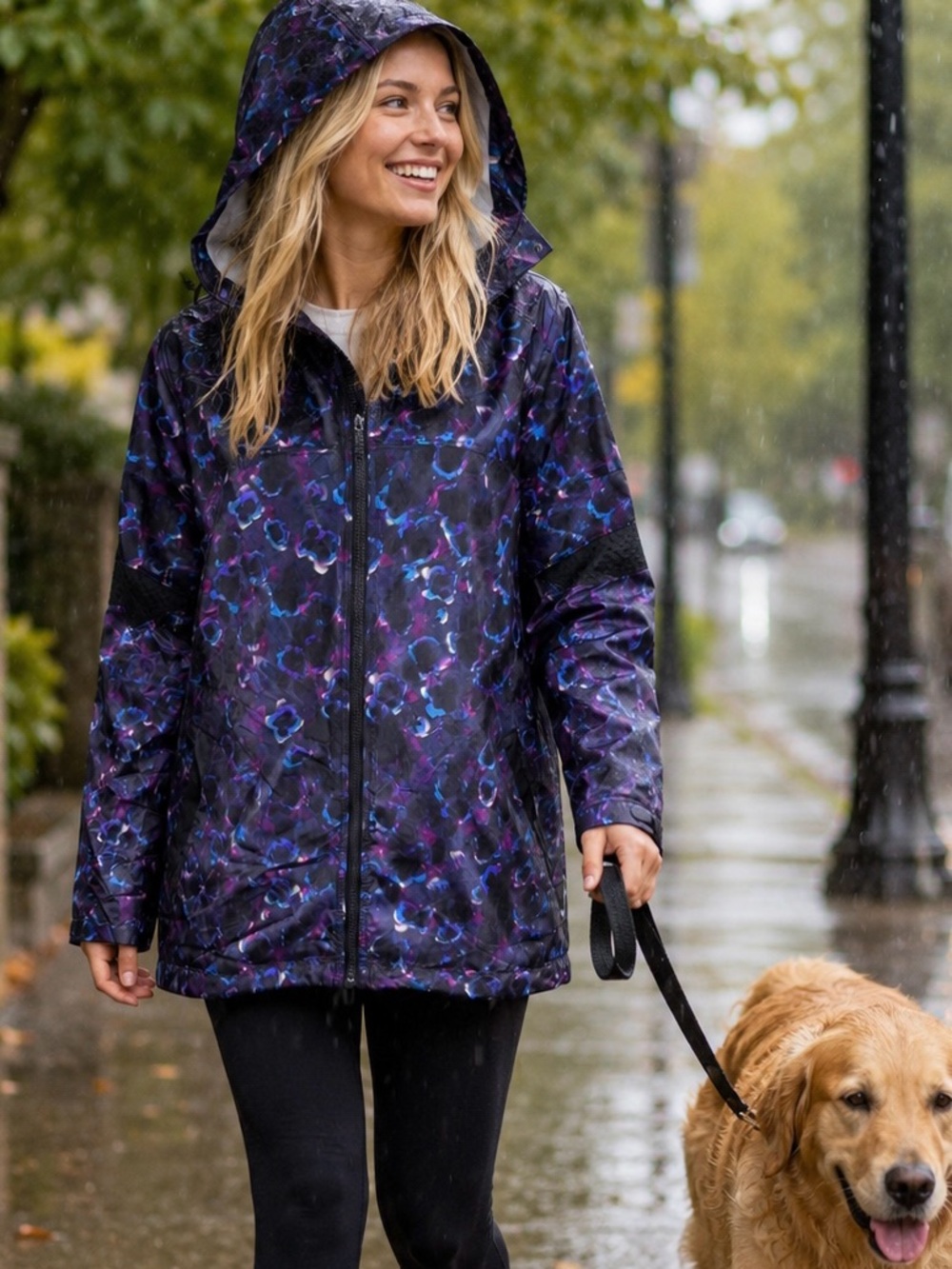 Champion Women’s XL Windbreaker Hooded Rain Jacket Purple Blue Abstract Print ☔️